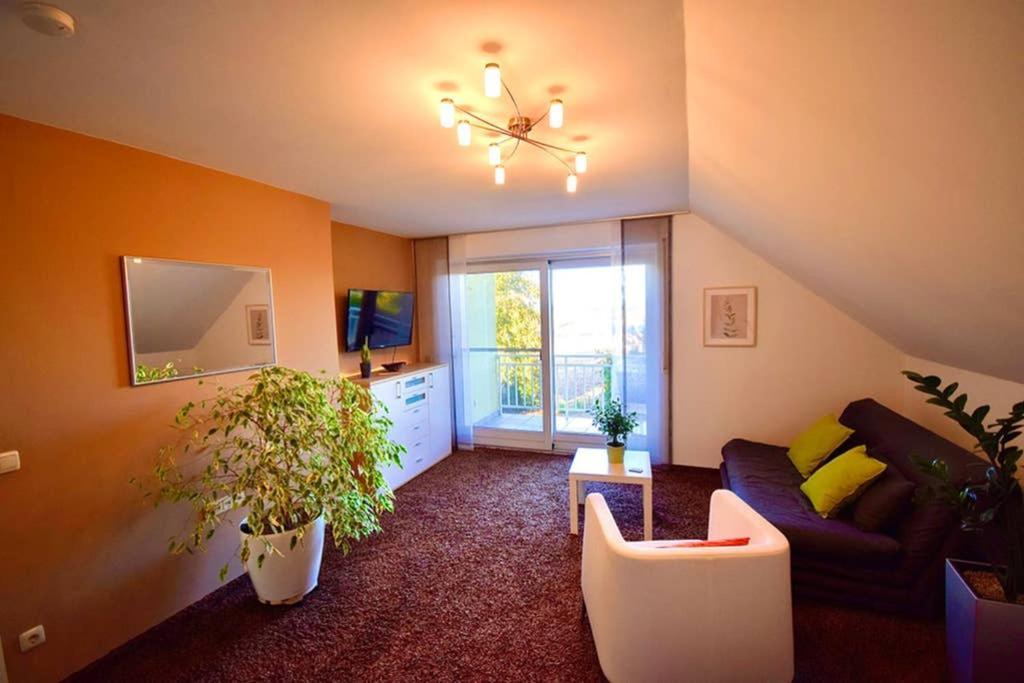 Ferienwohnung Ingrid Markt Erlbach Exteriör bild